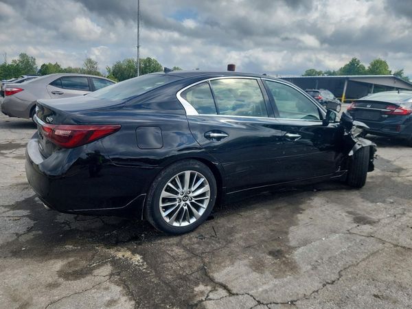 2018 INFINITI Q50