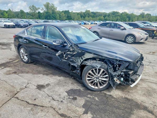 2018 INFINITI Q50