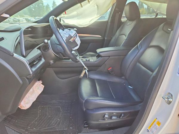 2024 CADILLAC XT4