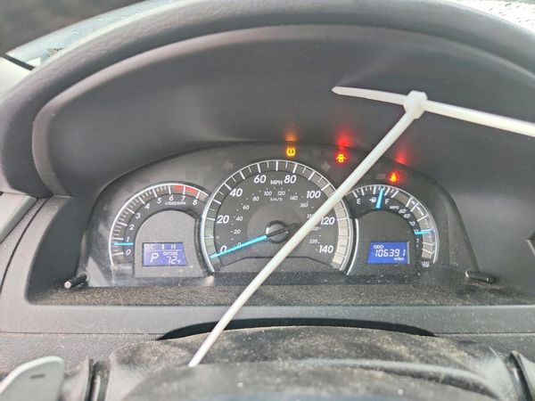 2013 TOYOTA CAMRY