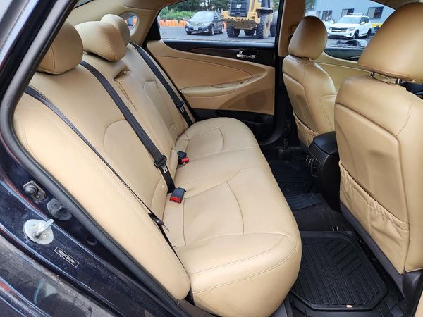 2013 HYUNDAI SONATA