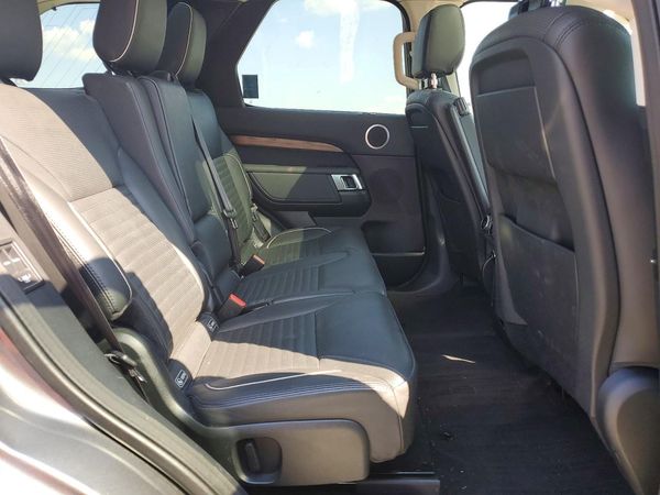 2019 LAND ROVER DISCOVERY