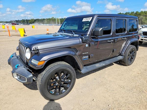 2022 JEEP WRANGLER Unlimited Sahara 4XE — Front 3/4