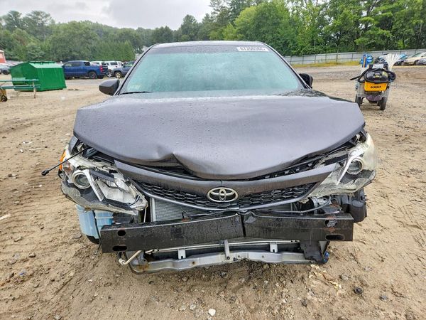 2013 TOYOTA CAMRY
