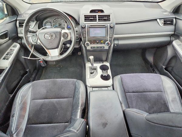 2013 TOYOTA CAMRY