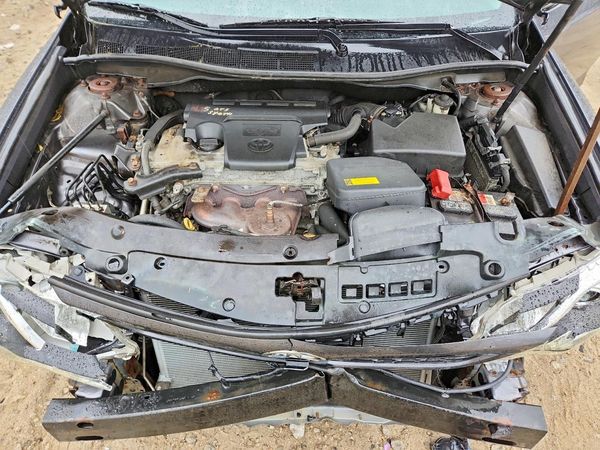 2013 TOYOTA CAMRY
