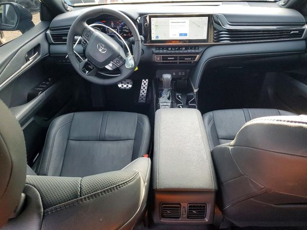2026 TOYOTA CAMRY