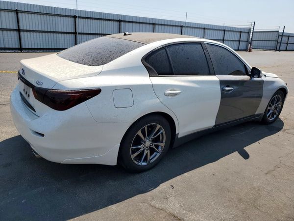 2017 INFINITI Q50