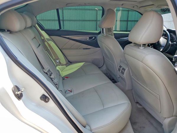 2017 INFINITI Q50