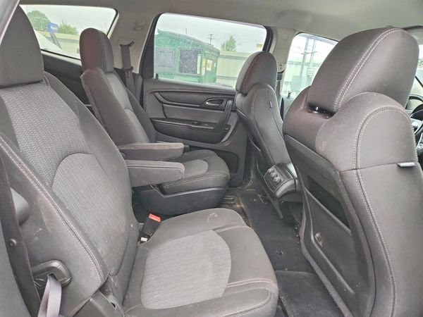 2017 CHEVROLET TRAVERSE 1LT