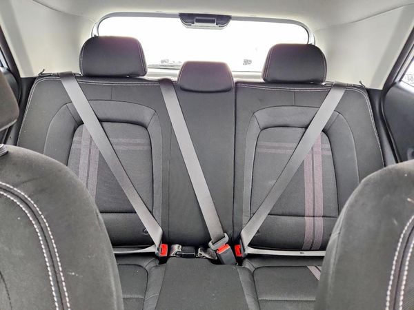 2026 HYUNDAI VENUE SEL, SEL w/ 2-Tone Roof