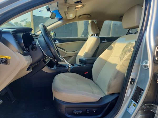 2016 KIA OPTIMA GL - Middle-low