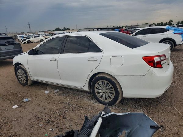 2013 TOYOTA CAMRY