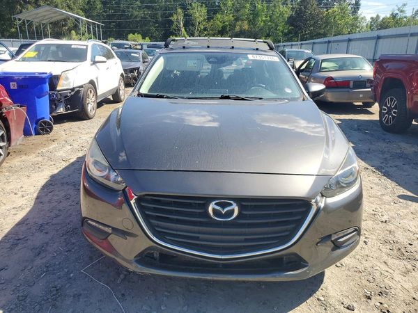2018 MAZDA 3 Touring