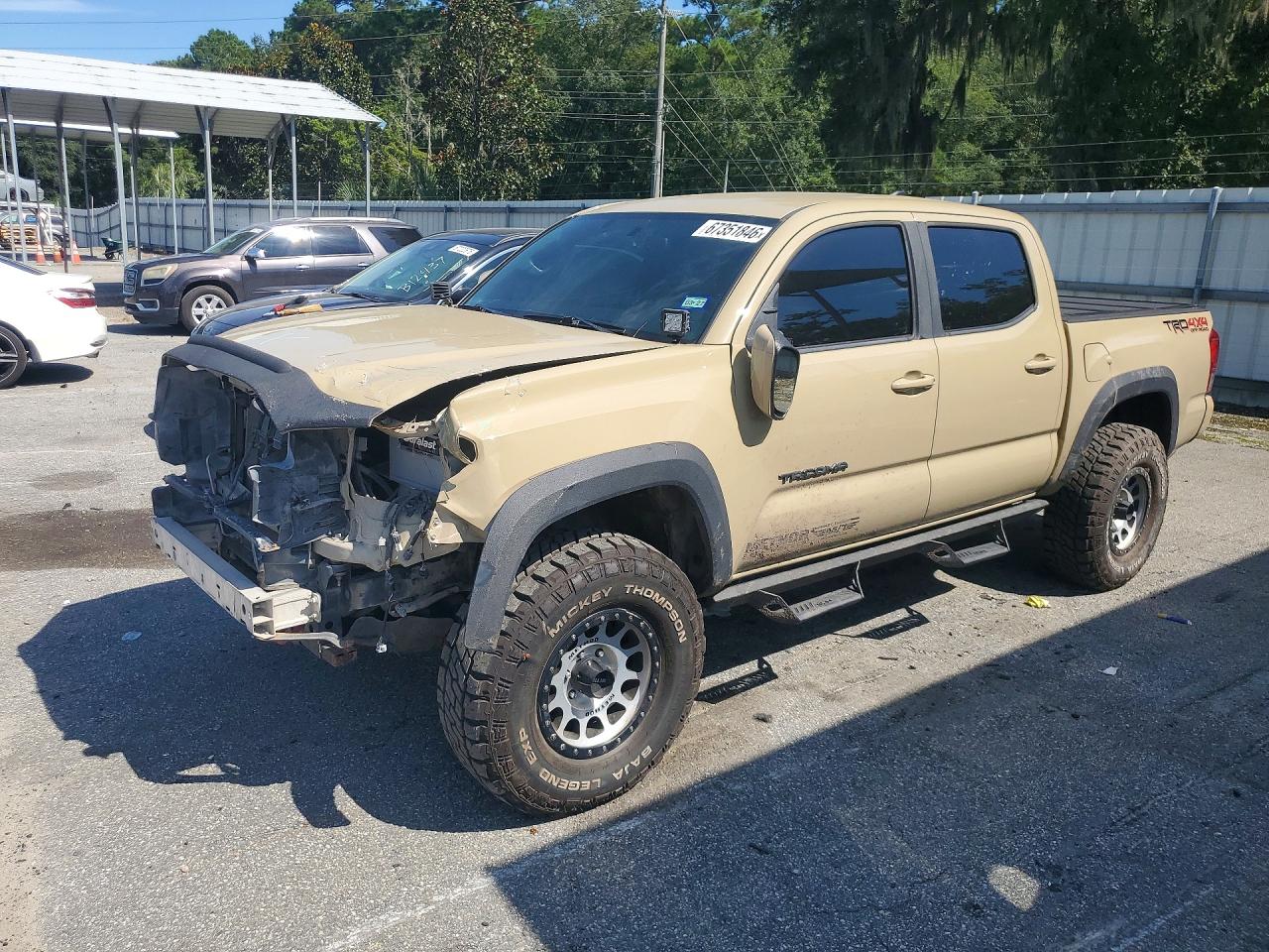 2017 TOYOTA TACOMA