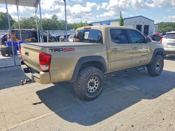 2017 TOYOTA TACOMA