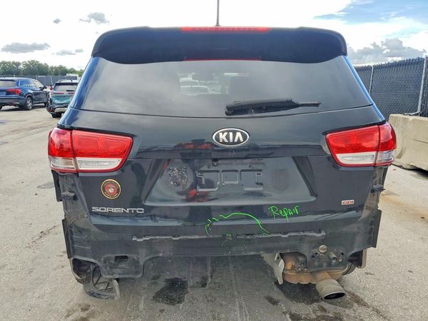 2023 KIA SORENTO