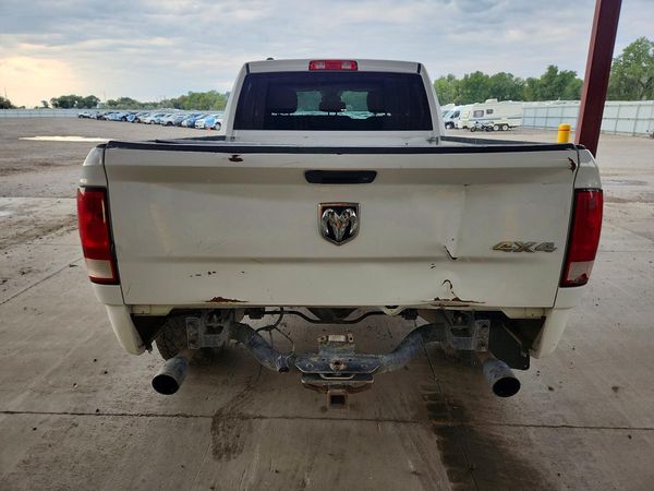 2013 RAM 1500 ST