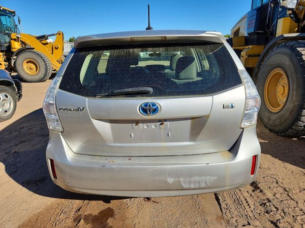 2014 TOYOTA PRIUS — DIRR