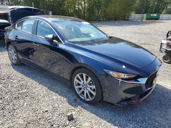 2023 MAZDA 3 Preferred Package