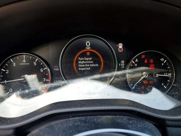 2023 MAZDA 3 Preferred Package