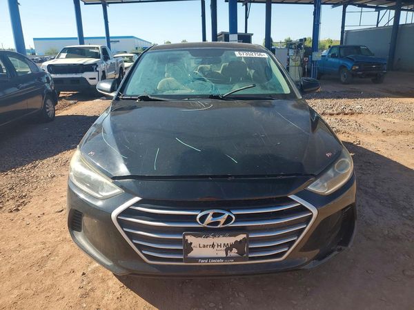 2017 HYUNDAI ELANTRA