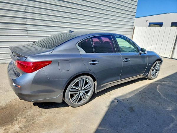 2017 INFINITI Q50