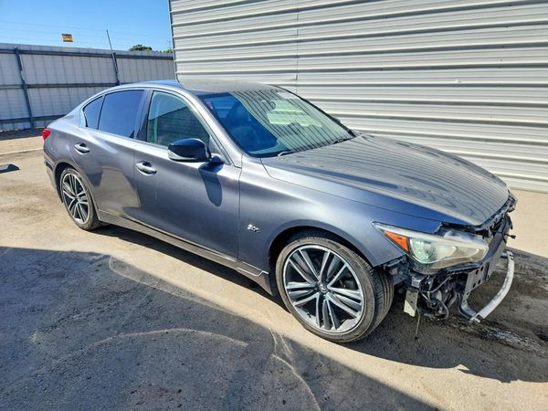 2017 INFINITI Q50