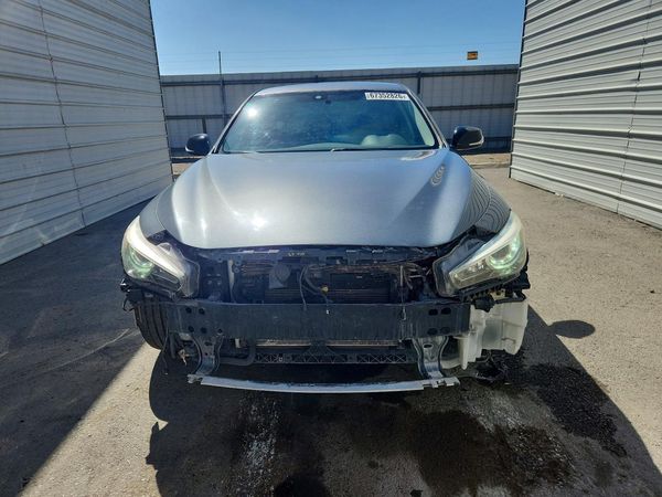 2017 INFINITI Q50