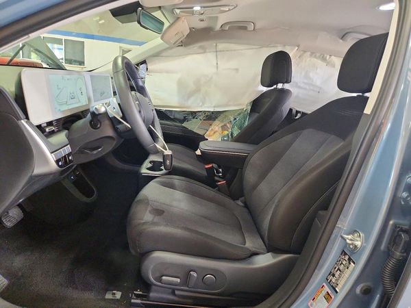 2024 HYUNDAI IONIQ SEL