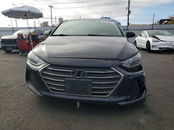 2018 HYUNDAI ELANTRA