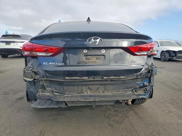 2018 HYUNDAI ELANTRA