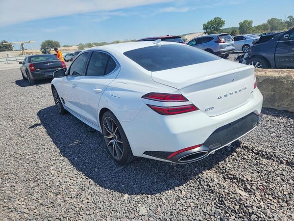 2025 GENESIS G70