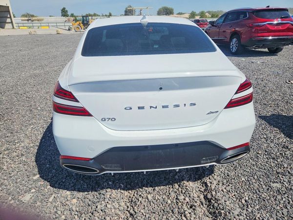 2025 GENESIS G70