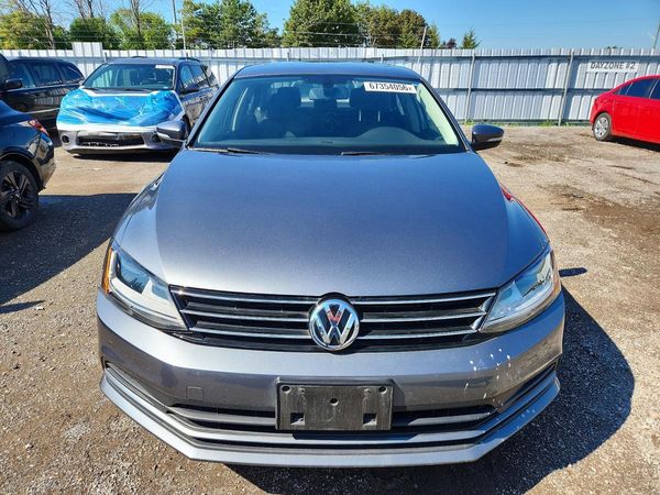 2017 VOLKSWAGEN JETTA SE