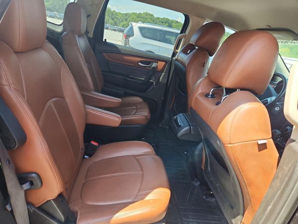 2015 CHEVROLET TRAVERSE 2LT