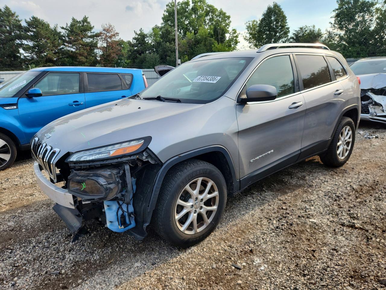 2015 JEEP CHEROKEE Latitude