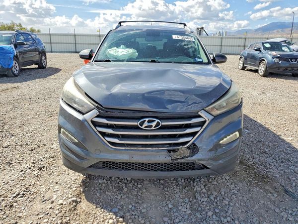 2017 HYUNDAI TUCSON
