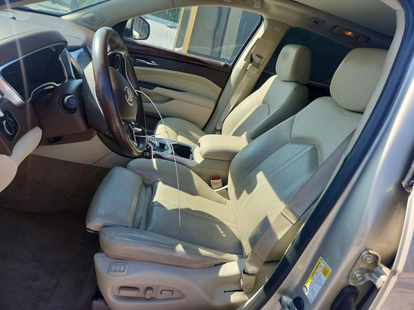 2015 CADILLAC SRX Luxury