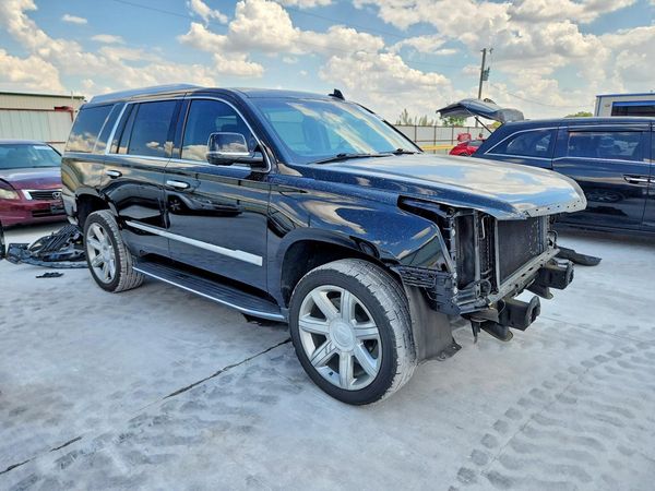 2019 CADILLAC ESCALADE Luxury