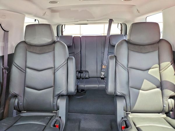 2019 CADILLAC ESCALADE Luxury