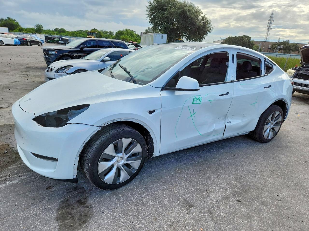 2023 TESLA MODEL Y