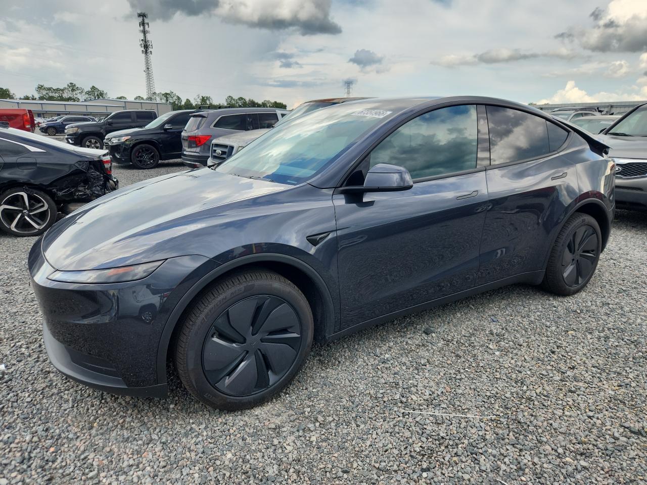 2026 TESLA MODEL Y