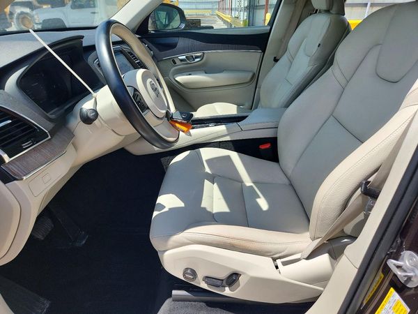 2023 VOLVO XC90 Plus Bright
