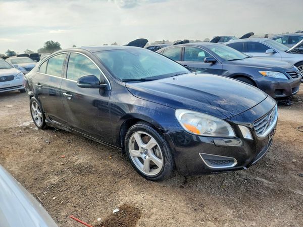 2012 VOLVO S60