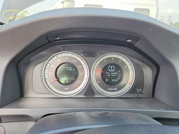 2012 VOLVO S60