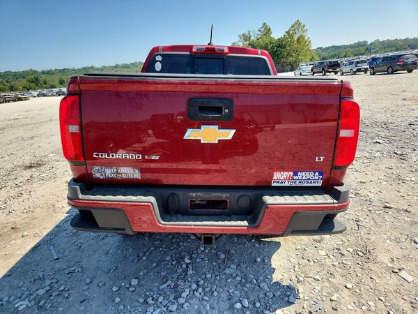 2017 CHEVROLET COLORADO LT