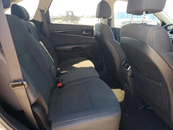 2018 KIA SORENTO