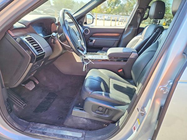 2018 LAND ROVER DISCOVERY