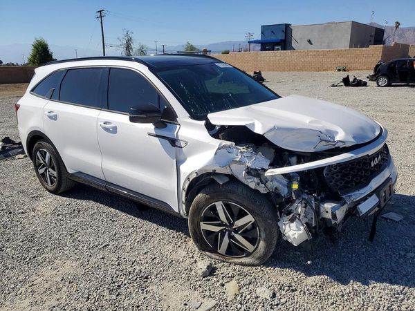 2023 KIA SORENTO S